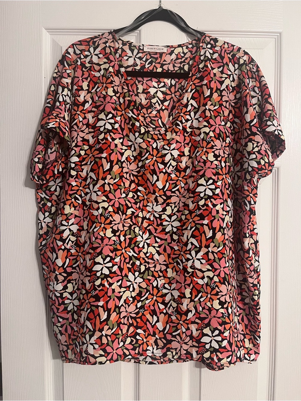 EUC Worn Once - Sz M Multicolor Floral V-Neck Blouse by First Love